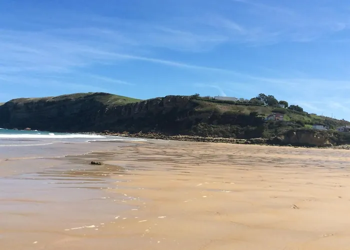 Playa De * Cóbreces